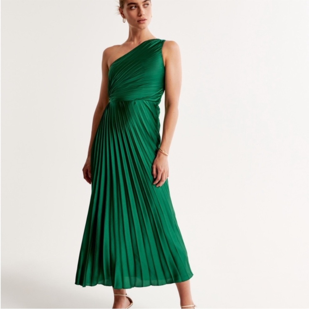 Abercrombie & Fitch Emerald One-Shoulder Dress